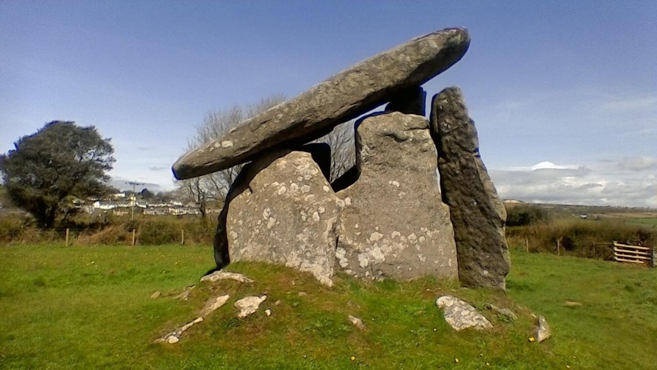 Summit Kit Hill Cornwall Panoramic Views Grass Pitch From 15pn Or Bella Bell Tent 75pn Campsite