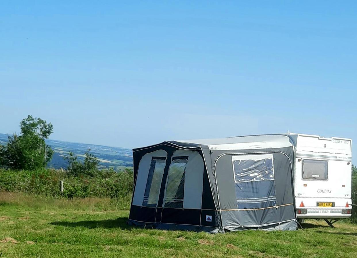 Campsite Summit Kit Hill Cornwall Panoramic Views Grass Pitch From 15pn Or Bella Bell Tent 75pn